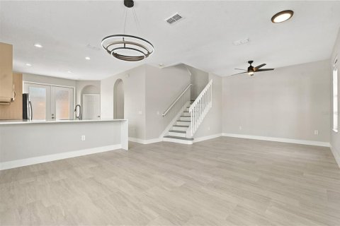 Touwnhouse à louer à Orlando, Floride: 3 chambres, 149.2 m2 № 2429577 - photo 10