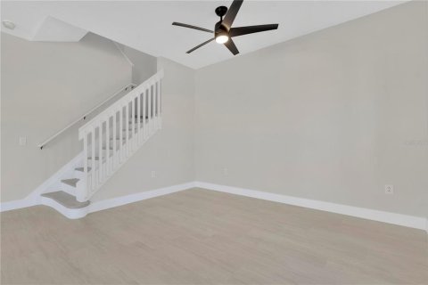 Touwnhouse à louer à Orlando, Floride: 3 chambres, 149.2 m2 № 2429577 - photo 13