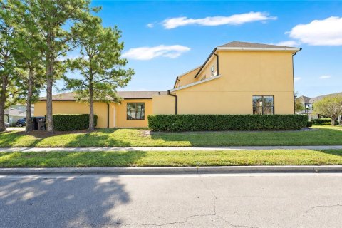 Touwnhouse à louer à Orlando, Floride: 3 chambres, 149.2 m2 № 2429577 - photo 4
