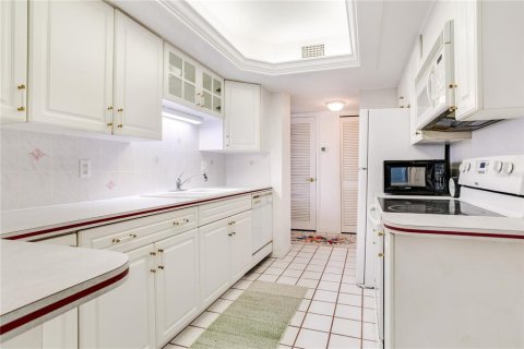 Copropriété à vendre à North Redington Beach, Floride: 2 chambres, 99.41 m2 № 2436733 - photo 11
