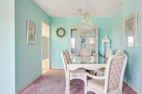 Copropriété à vendre à North Redington Beach, Floride: 2 chambres, 99.41 m2 № 2436733 - photo 18