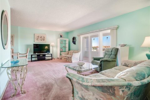 Copropriété à vendre à North Redington Beach, Floride: 2 chambres, 99.41 m2 № 2436733 - photo 14