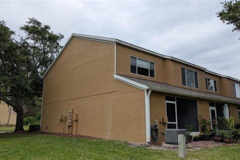 Adosado en venta en Wesley Chapel, Florida, 2 dormitorios, 110 m2 № 1791254 - foto 20
