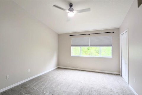 Adosado en venta en Wesley Chapel, Florida, 2 dormitorios, 110 m2 № 1791254 - foto 18