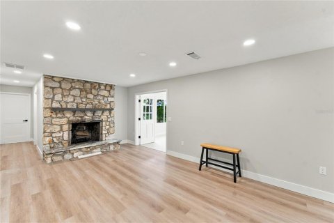 Villa ou maison à vendre à Orlando, Floride: 4 chambres, 216.09 m2 № 2419226 - photo 24