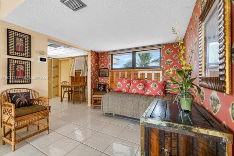 Condo in Fort Lauderdale, Florida, 2 bedrooms  № 2087012 - photo 10