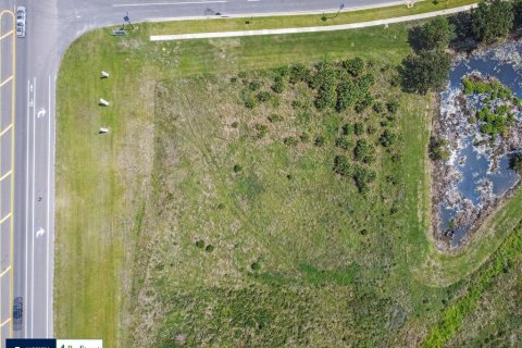 Terreno en venta en Zephyrhills, Florida № 1810807 - foto 3
