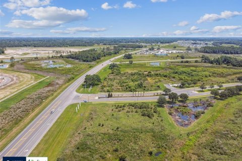 Terreno en venta en Zephyrhills, Florida № 1810807 - foto 12