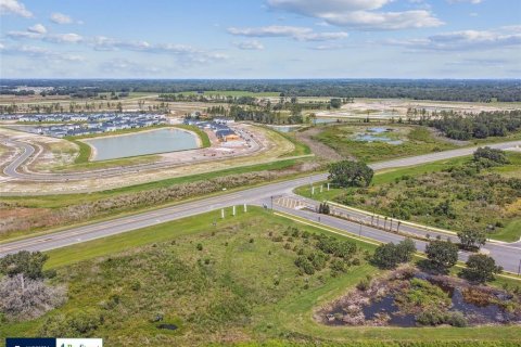 Terreno en venta en Zephyrhills, Florida № 1810807 - foto 13