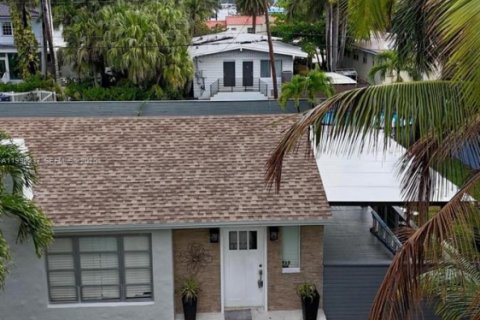 Casa en alquiler en Hollywood, Florida, 3 dormitorios, 130.25 m2 № 2058764 - foto 2