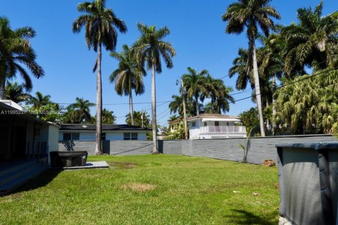 Casa en alquiler en Hollywood, Florida, 3 dormitorios, 130.25 m2 № 2058764 - foto 22