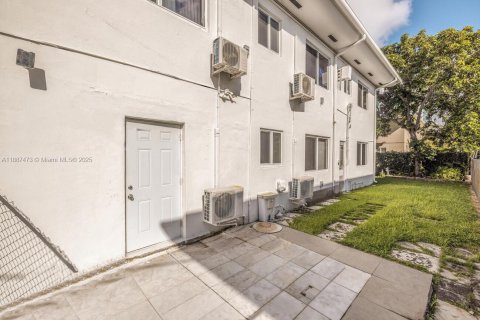 Apartment in Miami, Florida 1 bedroom, 82.68 sq.m. № 1933111 - photo 15