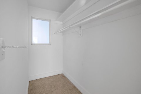 Appartement à louer à Miami, Floride: 1 chambre, 82.68 m2 № 1933111 - photo 14