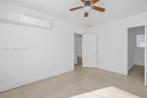 Appartement à louer à Miami, Floride: 1 chambre, 82.68 m2 № 1933111 - photo 13