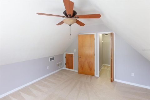 House in Gainesville, Florida 4 bedrooms, 169.27 sq.m. № 1881059 - photo 26