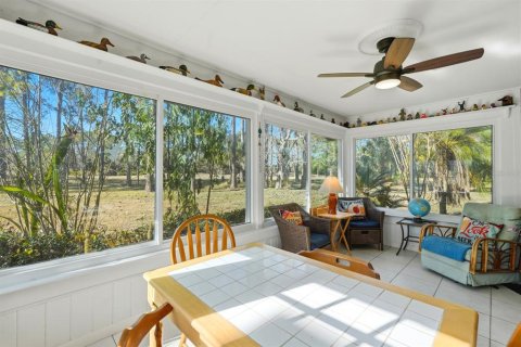 House in Daytona Beach, Florida 3 bedrooms, 155.33 sq.m. № 2155859 - photo 24