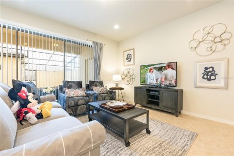 Touwnhouse à vendre à Kissimmee, Floride: 4 chambres, 195.28 m2 № 1344054 - photo 4