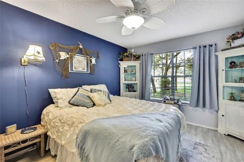 House in Spring Hill, Florida 2 bedrooms, 111.2 sq.m. № 1876211 - photo 10
