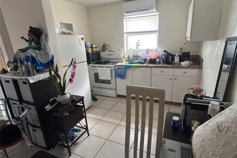 Propiedad comercial en venta en Miramar, Florida, 340.95 m2 № 1993392 - foto 20