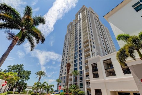 Copropriété à vendre à Clearwater, Floride: 2 chambres, 136.75 m2 № 2405742 - photo 2