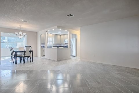 Villa ou maison à vendre à The Villages, Floride: 2 chambres, 128.48 m2 № 1624939 - photo 4