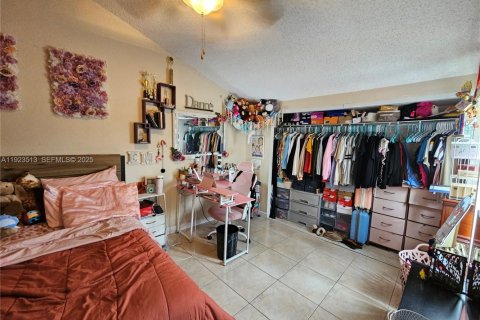 Condominio en venta en Coral Springs, Florida, 3 dormitorios, 125.42 m2 № 1983582 - foto 15