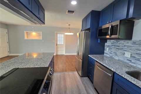 Villa ou maison à vendre à DeBary, Floride: 3 chambres, 86.96 m2 № 1904984 - photo 5