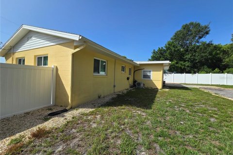 Villa ou maison à vendre à DeBary, Floride: 3 chambres, 86.96 m2 № 1904984 - photo 10