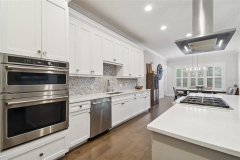 Villa ou maison à louer à Tampa, Floride: 6 chambres, 408.21 m2 № 2101217 - photo 24