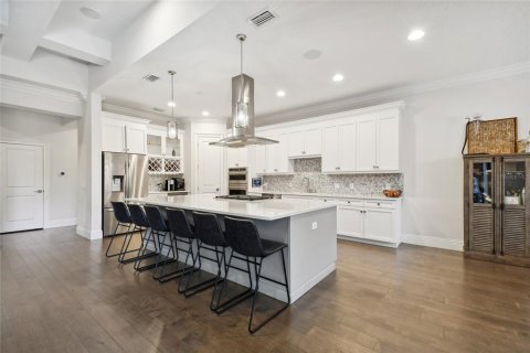 Villa ou maison à louer à Tampa, Floride: 6 chambres, 408.21 m2 № 2101217 - photo 18