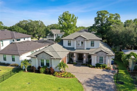 Villa ou maison à louer à Tampa, Floride: 6 chambres, 408.21 m2 № 2101217 - photo 3