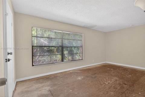 Adosado en venta en Coral Springs, Florida, 2 dormitorios, 124.77 m2 № 2074604 - foto 22