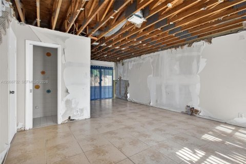 Adosado en venta en Coral Springs, Florida, 2 dormitorios, 124.77 m2 № 2074604 - foto 6