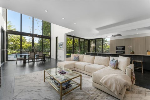 Купить виллу или дом в Пайнкрест, Флорида 7 спален, 563.45м2, № 2052129 - фото 26