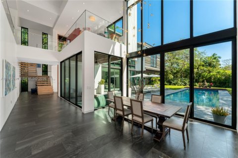 Купить виллу или дом в Пайнкрест, Флорида 7 спален, 563.45м2, № 2052129 - фото 8