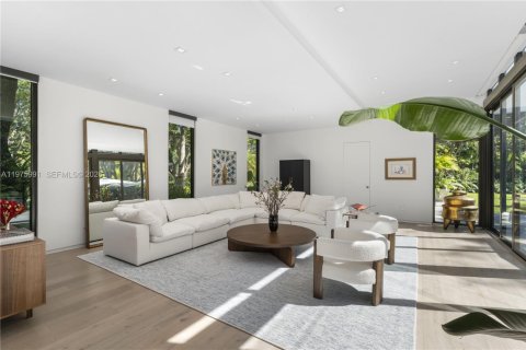 Купить виллу или дом в Пайнкрест, Флорида 7 спален, 563.45м2, № 2052129 - фото 7