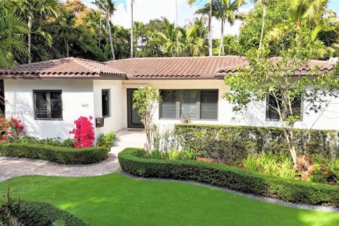 House in Miami, Florida 3 bedrooms, 144.46 sq.m. № 1685854 - photo 3