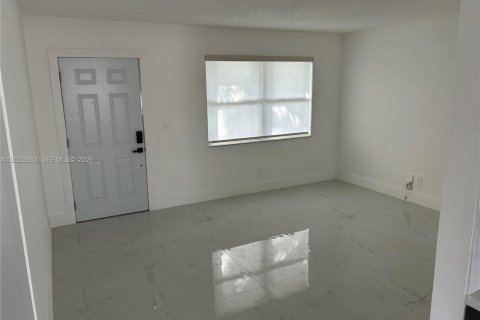 Immobilier commercial à vendre à Dania Beach, Floride: 160.54 m2 № 2257168 - photo 20