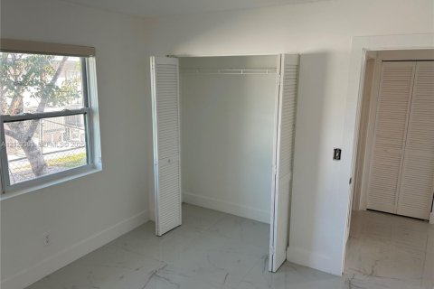 Immobilier commercial à vendre à Dania Beach, Floride: 160.54 m2 № 2257168 - photo 30
