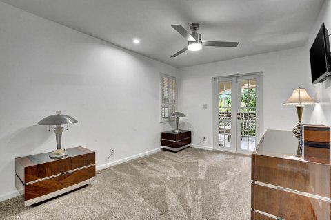 House in Boca Raton, Florida 4 bedrooms, 222.41 sq.m. № 2083829 - photo 30