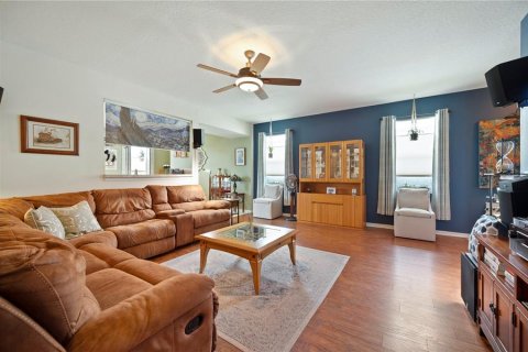 Casa en venta en Lakeland, Florida, 3 dormitorios, 159.42 m2 № 1904890 - foto 9