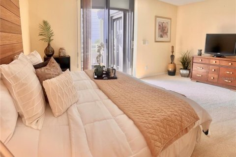 Appartement à louer à Gulfport, Floride: 2 chambres, 137.12 m2 № 2109663 - photo 25