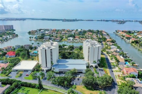 Appartement à louer à Gulfport, Floride: 2 chambres, 137.12 m2 № 2109663 - photo 5