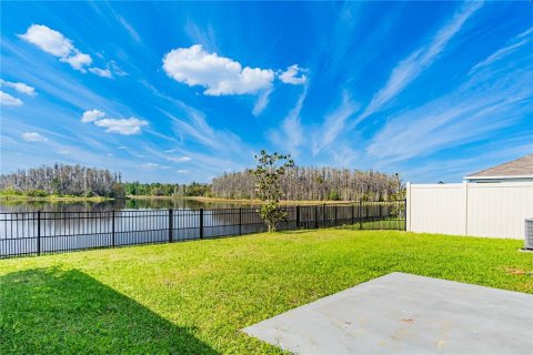 House in Odessa, Florida 4 bedrooms, 209.96 sq.m. № 1876142 - photo 8