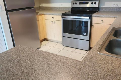 Condo in Boynton Beach, Florida, 2 bedrooms № 2251019 - photo 3
