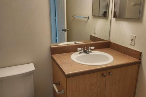 Condo in Boynton Beach, Florida, 2 bedrooms № 2251019 - photo 14