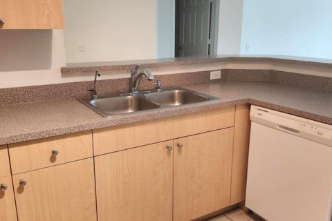 Condo in Boynton Beach, Florida, 2 bedrooms № 2251019 - photo 5