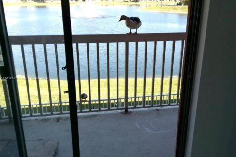 Condominio en venta en Fort Lauderdale, Florida, 1 dormitorio, 65.22 m2 № 1875173 - foto 9