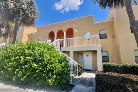 Condominio en venta en Fort Lauderdale, Florida, 1 dormitorio, 65.22 m2 № 1875173 - foto 23
