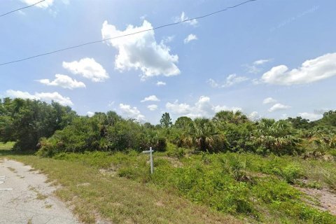 Terreno en venta en North Port, Florida № 2159079 - foto 4